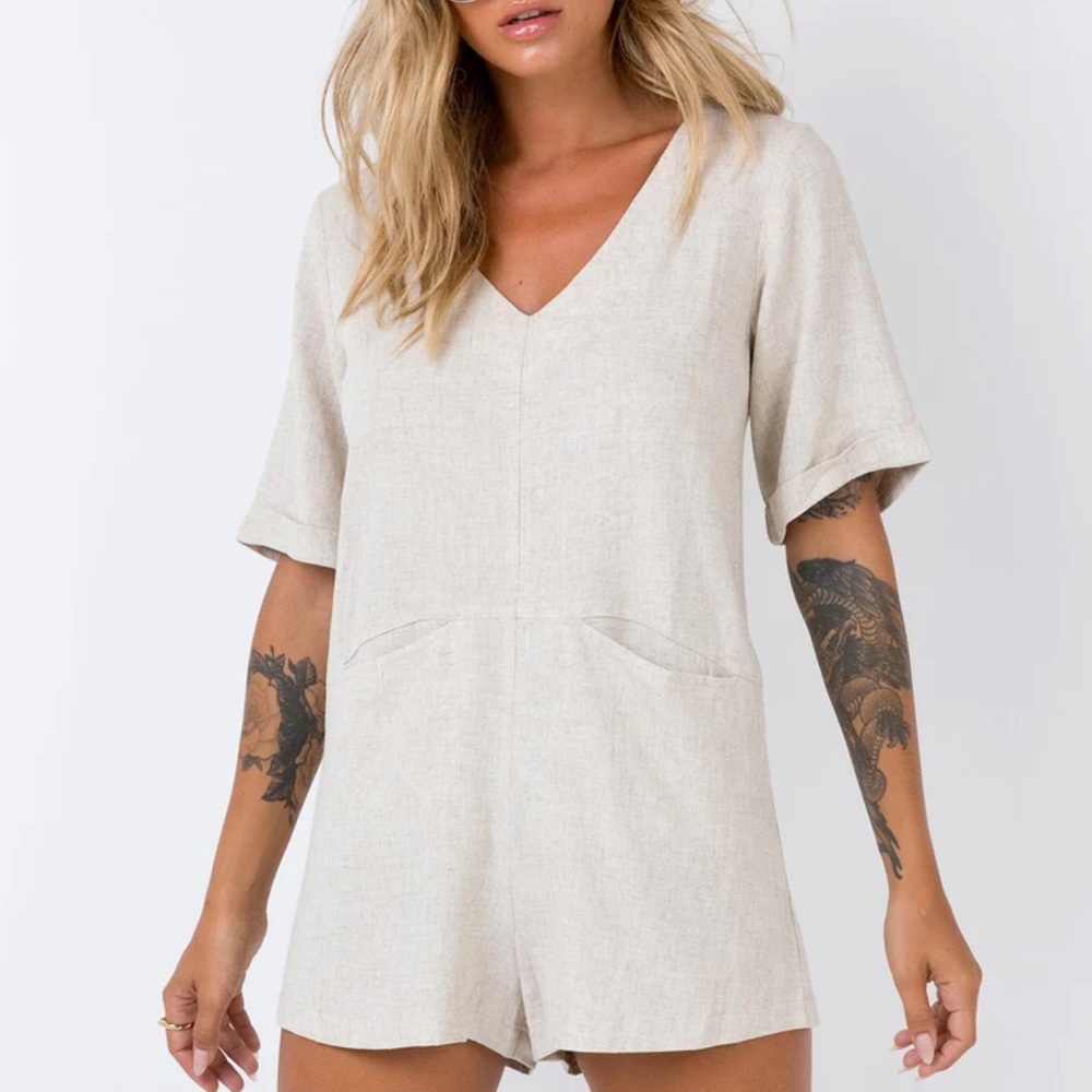 NWT - princess polly play suit